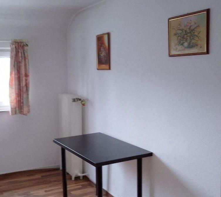 Monteurzimmer - Waldbronn Ngoại thất bức ảnh